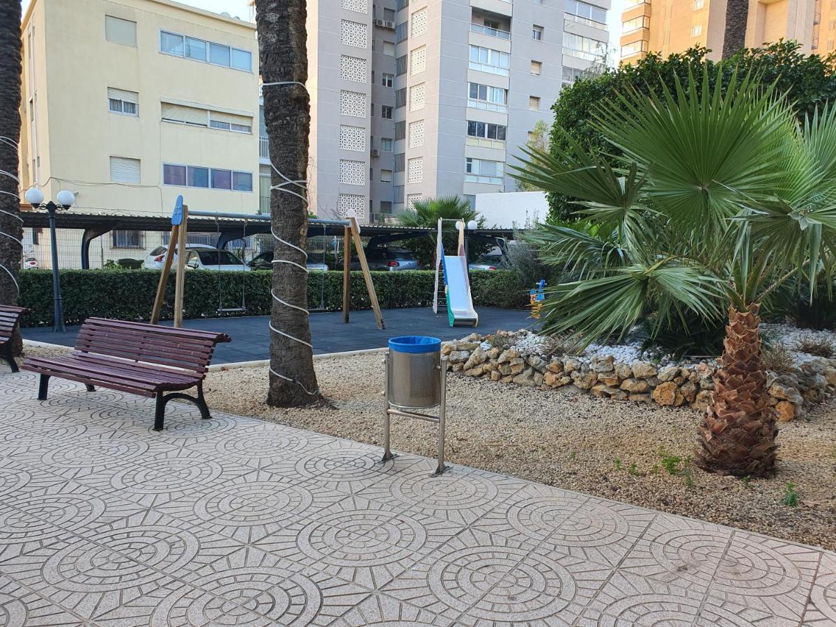 Mar Blau 42 Apartment Benidorm Bagian luar foto
